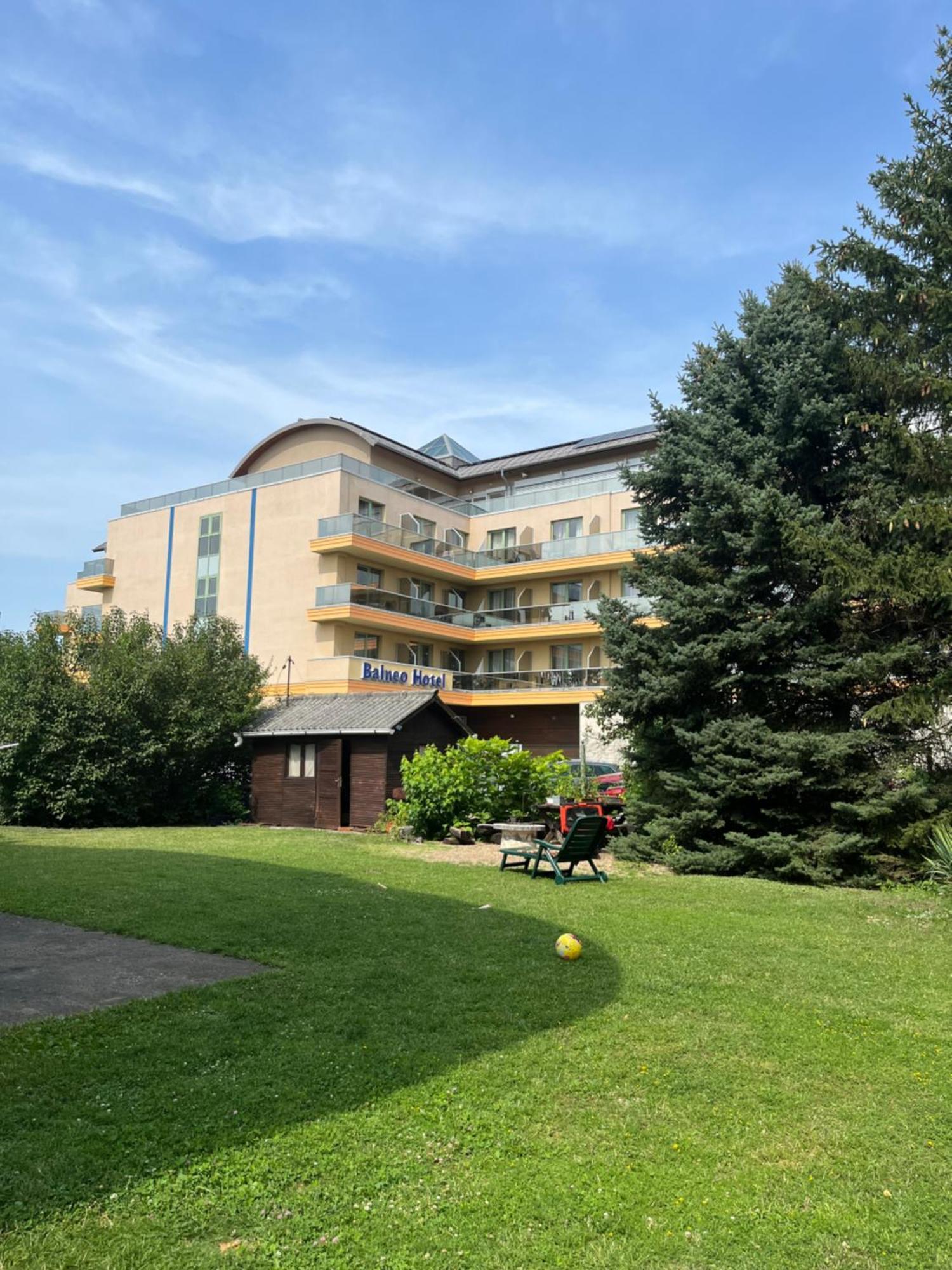 Nosztalgia Villa Mezokovesd Exterior photo
